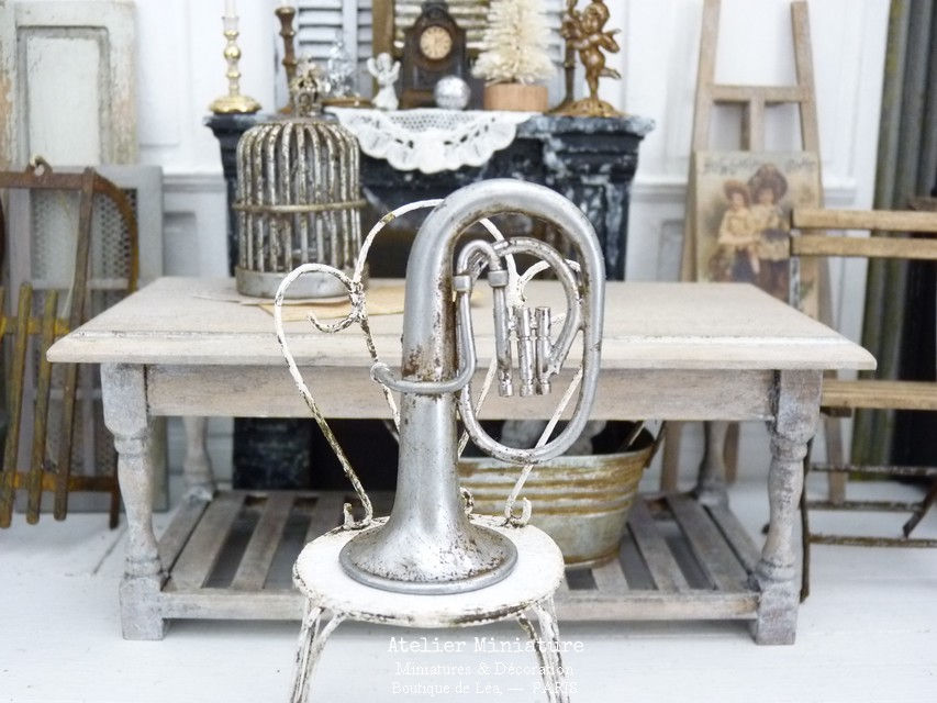 Thumbnail: Tuba Miniature en Laiton, Chromé Rouillé, Instrument de Musique 1/12