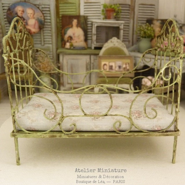 Lit Miniature en Métal, Maison de Poupée à l'échelle 1:12
