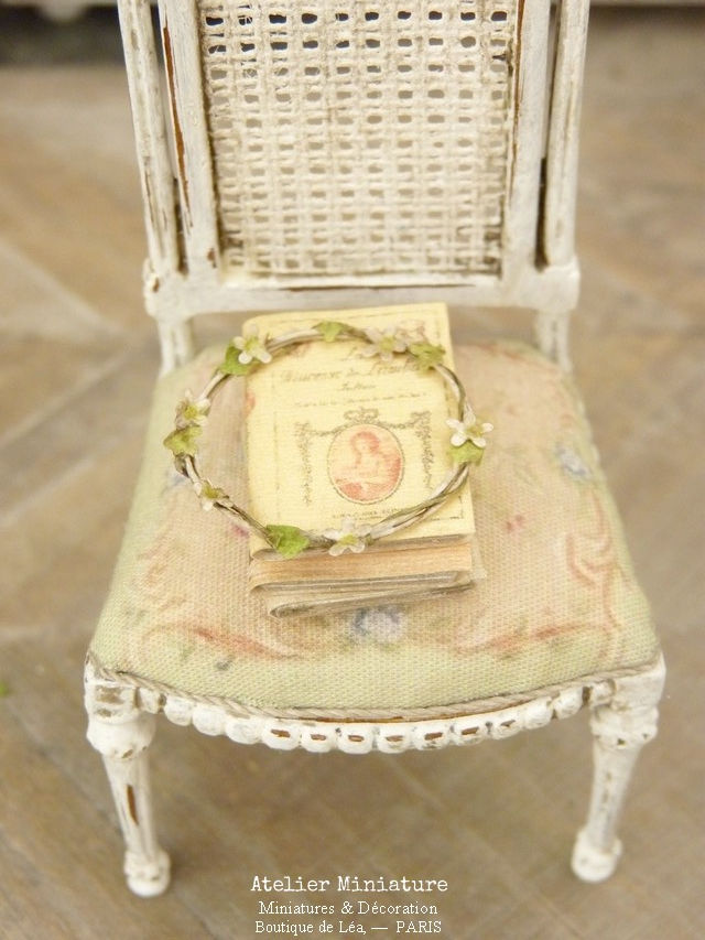 Miniature : Couronne de Fleurettes Blanches Bohème Chic