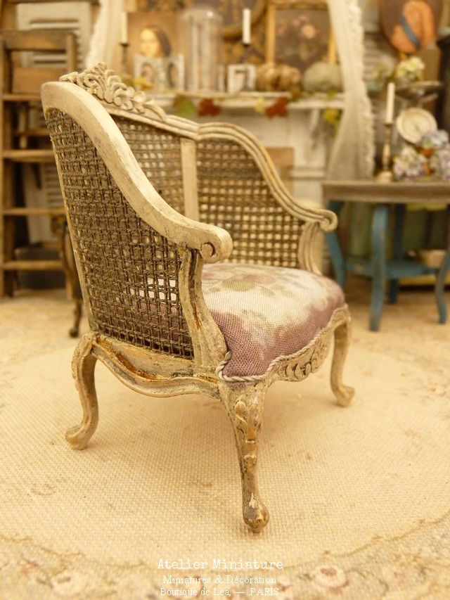 Miniature : Fauteuil Louis XV, Imitation Cannage, Mobilier de Maison de Poupée, 1/12