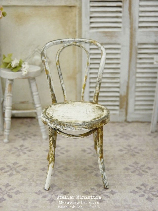 Thumbnail: Chaise de Jardin en Métal Rouillé