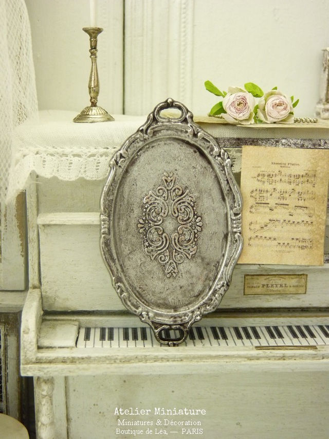 Thumbnail: Plateau Miniature en Métal, Shabby Argent vieilli