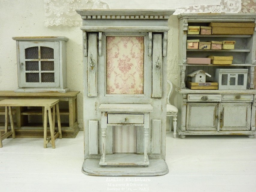 Vestiaire Shabby gris pâle vieilli, Mobilier en bois, Maison de poupée,