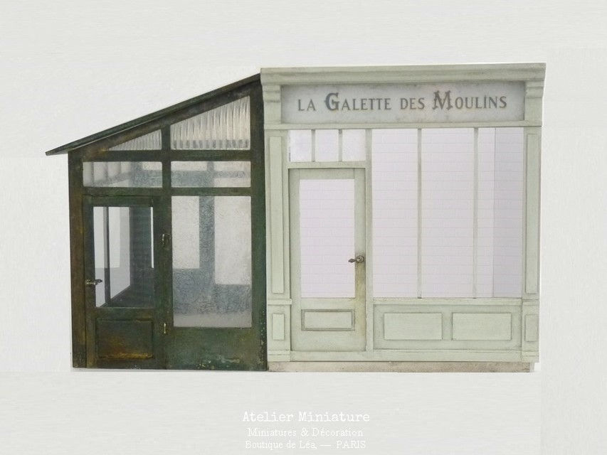 Miniature : Façade Parisienne, Boulangerie-Pâtisserie, Miniature en Bois, Échelle 1/12