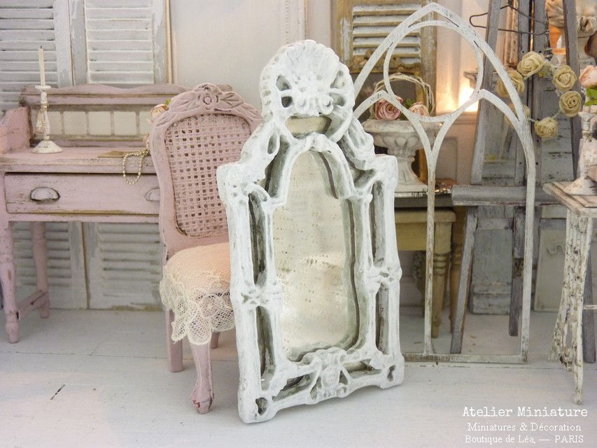 Miniature : Miroir Baroque, Miniature en Résine, Miroir en Verre, Shabby blanc