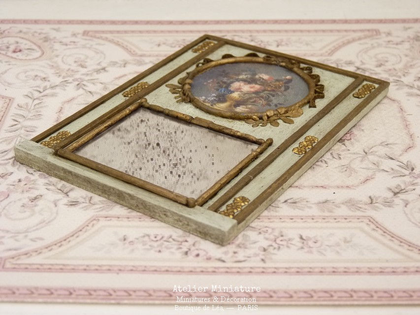Thumbnail: Miroir-Trumeau Vieilli Miniature en Bois, Échelle 1/12