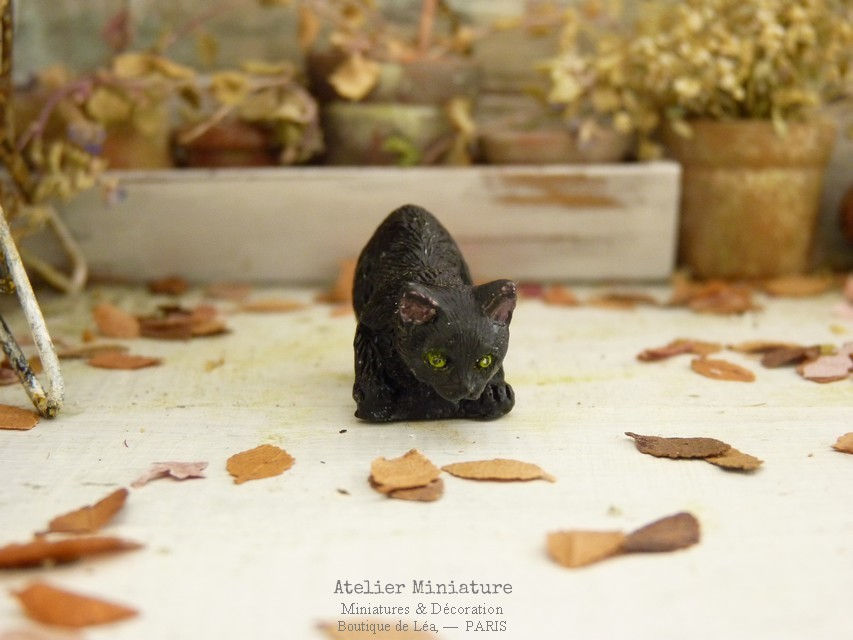 Chat Noir en Résine, Maison de Poupée à l'échelle 1/12