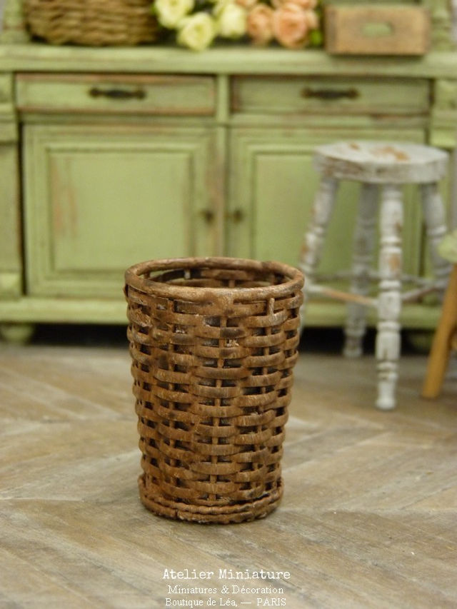 Thumbnail: #1 - Corbeille Miniature, Métal tressé, Imitation osier, Maison de Poupée
