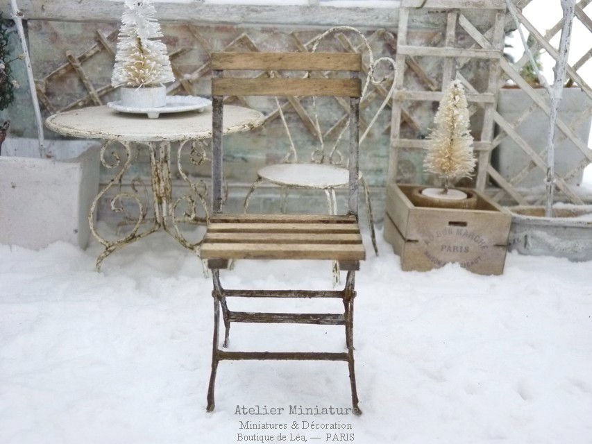 Chaise de Jardin Shabby, Miniature en Bois, 1/12