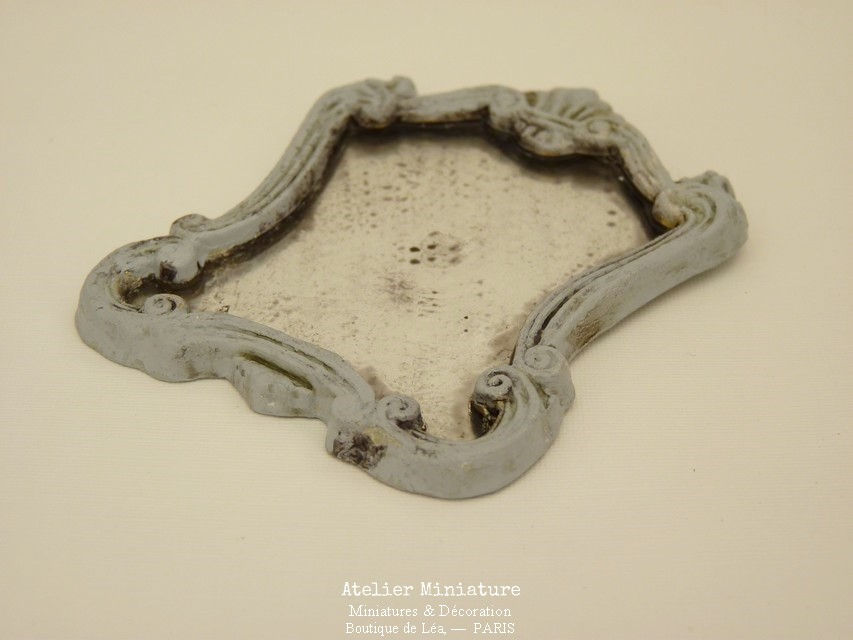 Miniature : Miroir Baroque Vieilli Miniature, Structure en Métal, Échelle 1/12