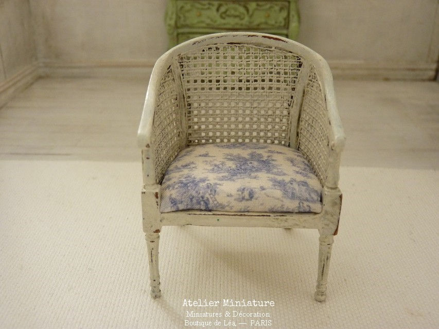 Miniature : Fauteuil style Directoire, Imitation Cannage, Mobilier de Maison de Poupée, 1/12