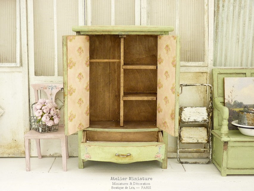 Miniature : Armoire Penderie Lingère, Miniature en Bois, Maison de Poupée, 1/12