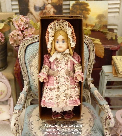 SUPERBE POUPÉE BÉBÉ JUMEAU Taille 14 - Ht 76 cm EUR 5.800,00 - FR SUPERBE POUPÉE BÉBÉ JUMEAU Taille 14 - Ht 76 cm EUR 5.800,00 - FR