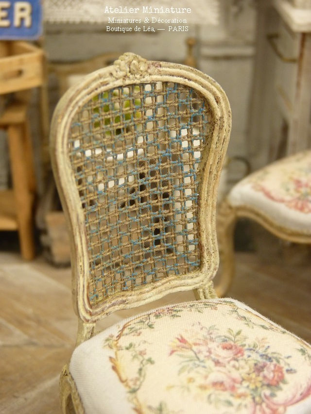 Thumbnail: Chaise Louis XV, Imitation Cannage, Rose Aubusson, Maison de Poupée
