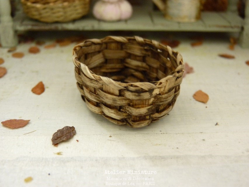 Miniature : Panière en Lamelles de Bois, Maison de Poupée, 1/12
