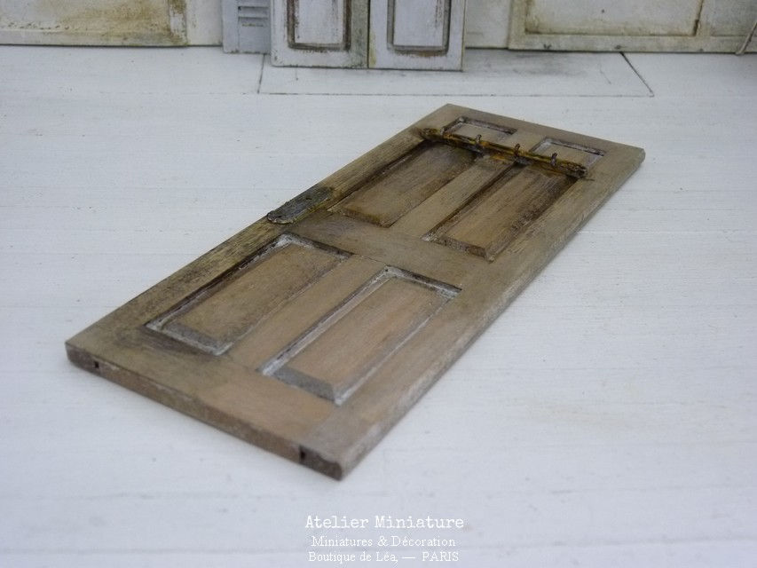 Miniature : Porte en Bois vieilli, Maison de Poupée, Échelle 1/12
