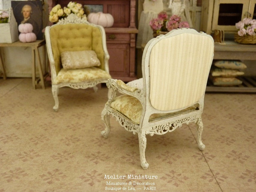 Miniature : Fauteuil Louis XV, Toile de Jouy Jaune, Maison de Poupée, Échelle 1/12