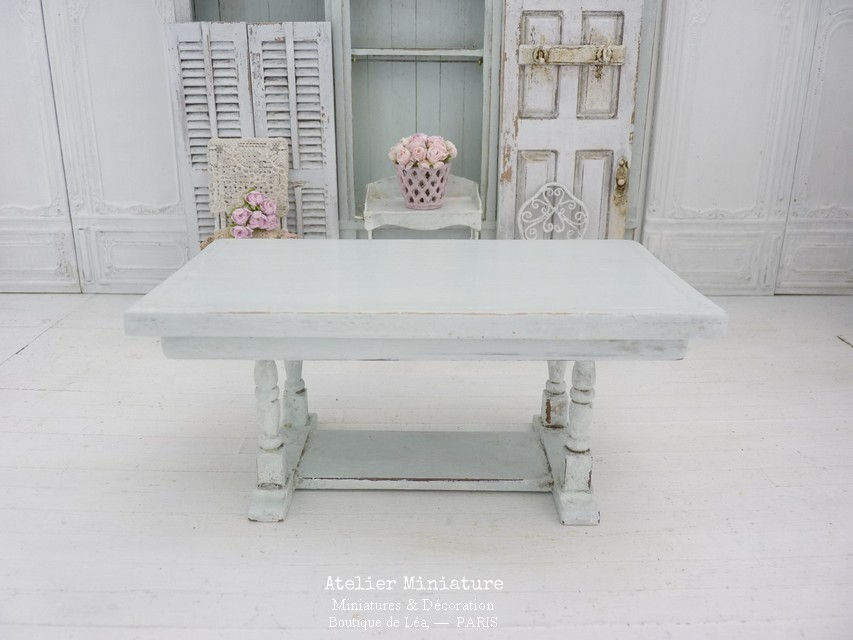 Table Miniature en Bois, Maison de Poupée, Échelle 1/12