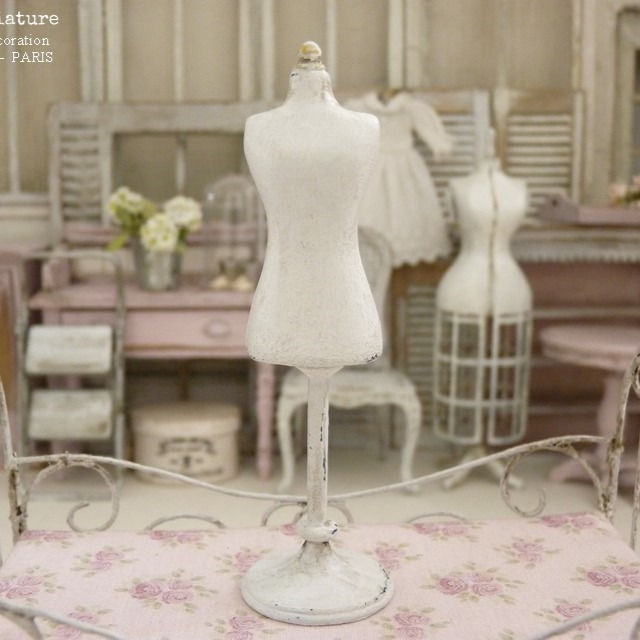 Mannequin buste, Miniature en résine, Blanc Shabby, Accessoire de Mode Enfant