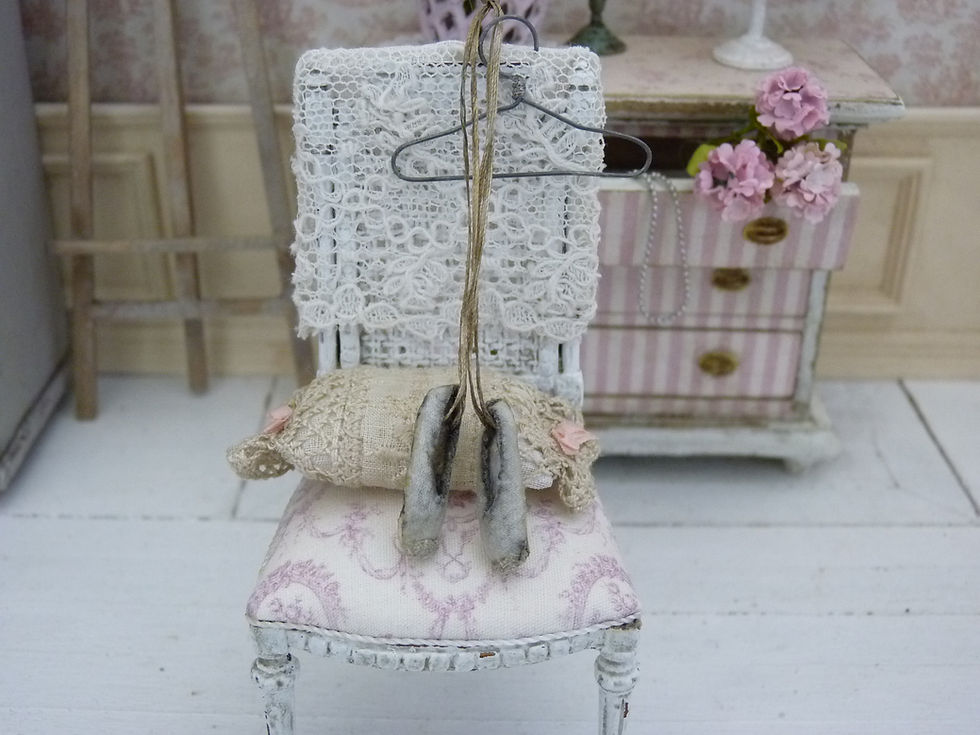 Miniature : Chaussons de Danse Miniatures, Échelle 1/12, Maison de Poupée