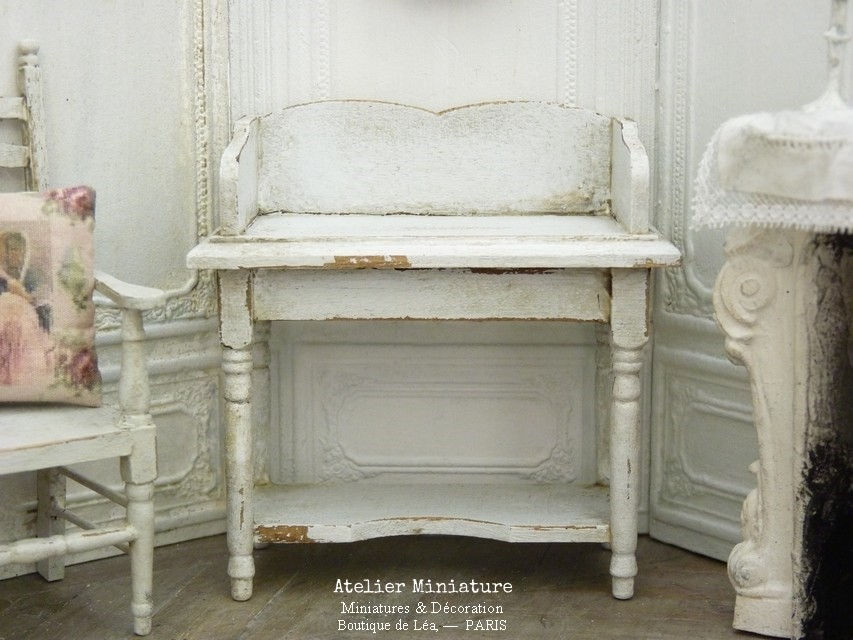Table de Toilette Miniature, Blanc Shabby Chippy, Maison de Poupée, Échelle 1/12