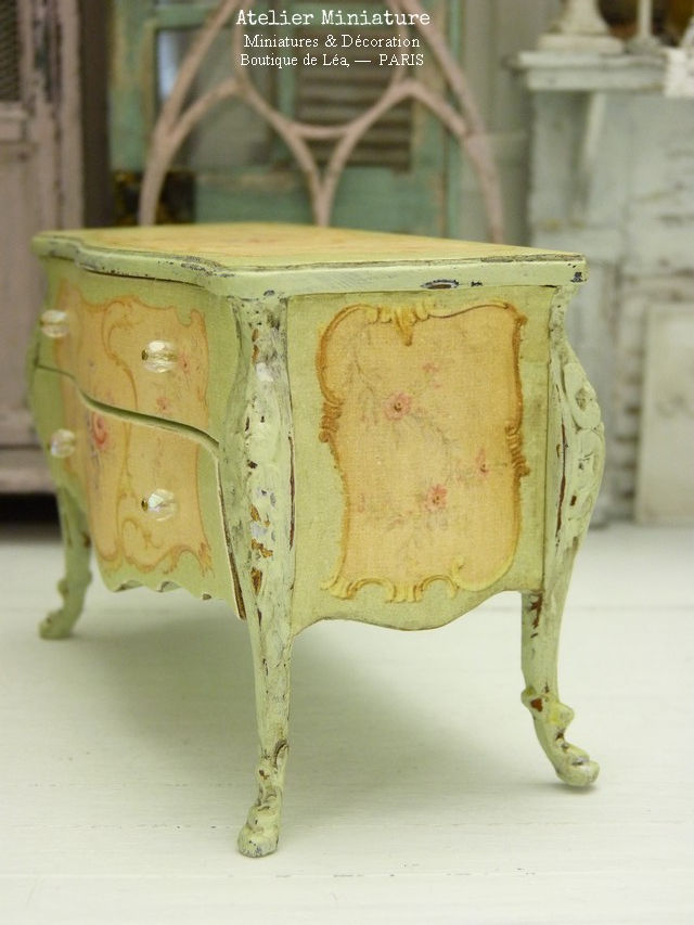 Thumbnail: Commode Miniature en Bois, Vert et Jaune, Maison de Poupée, 1/12