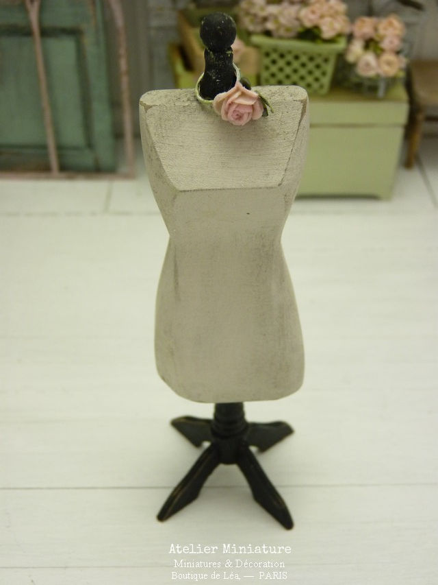 Miniature : Mannequin de Couture Miniature en Bois, Maison de Poupée, Échelle 1/12