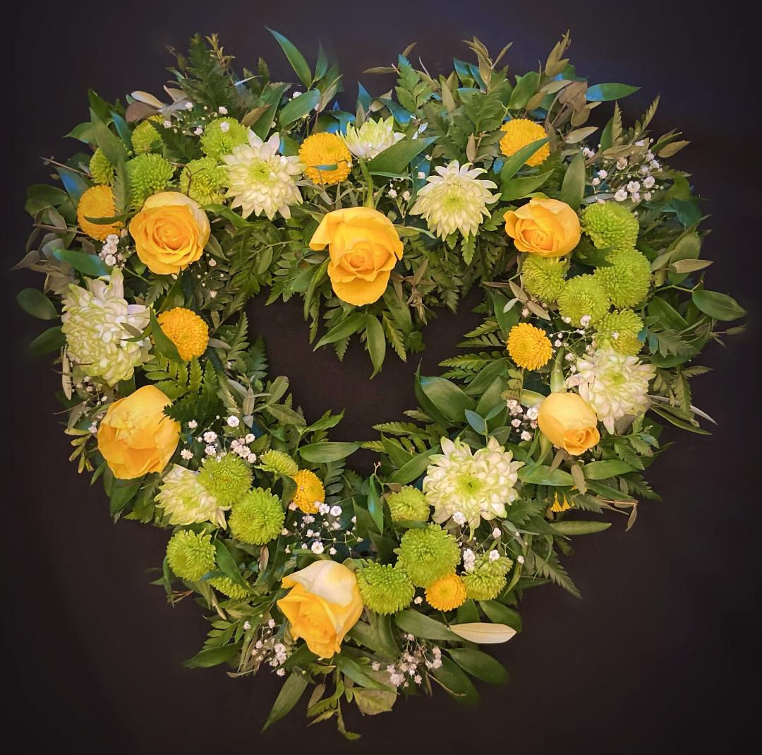 Open heart tribute - yellow & white