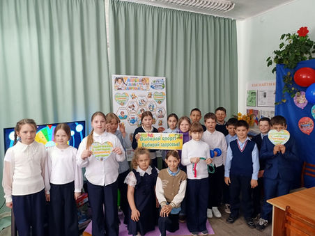 Познавательно-игровая программа "Будь здоров на сто лет"