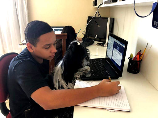 Escola Mais: experiência com recursos tecnológicos tem sido fundamental durante a quarentena