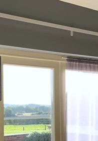 Curtain tracks in Maidenhead,  Windsor, Marlow, High Wycombe, Bourne End, Henley-On-Thames, Bracknell, Ascot Reading, Wokingham, Beaconsfield, Twyford, Sunningdale, Binfield, Cookham, Sonning, Wargrave, White Waltham, Slough.  Made to measure curtain tracks, bespoke curtain tracks.  Curtain tracks near me.  Long metal curtain tracks, curtain track shop near me, decorative metal curtain track, curtain track in Farrow and Ball colours.  Bay curtain tracks.  Curtain track fitting service.  Cheap curtain tracks.  Curtain track installation.