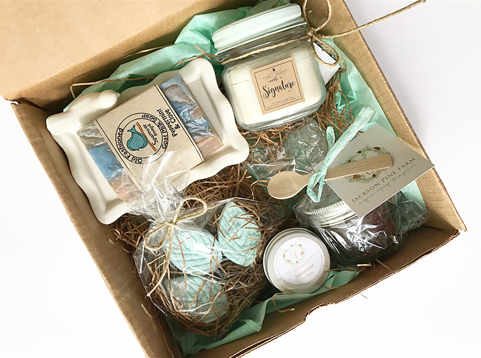Essential Oil Bath and Body Gift Box