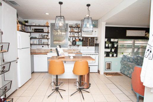 Farmhouse Kitchen Flip