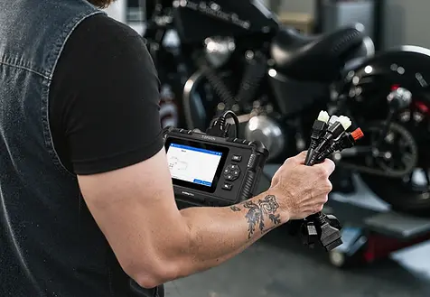 ArtiDiag-Moto-PC-7.-Effortless-Connection-with-Detailed-Guides-1.webp