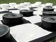 Giant Draughts
