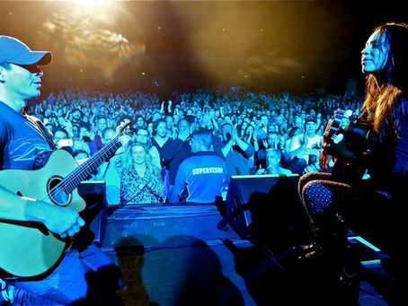 Rodrigo y Gabriela - Keller Auditorium - Portland (A PopEntertainment.com Concert Photo Album)