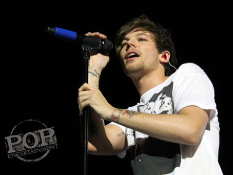 One Direction – Lincoln Financial Field – Philadelphia (A PopEntertainment.com Concert Photo Album)