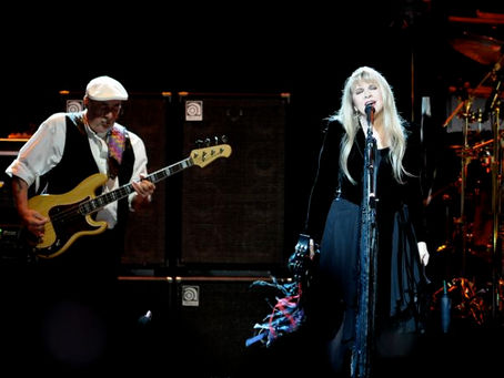 Fleetwood Mac - Wells Fargo Center - Philadelphia (A popEntertainment.com Concert Photo Album)