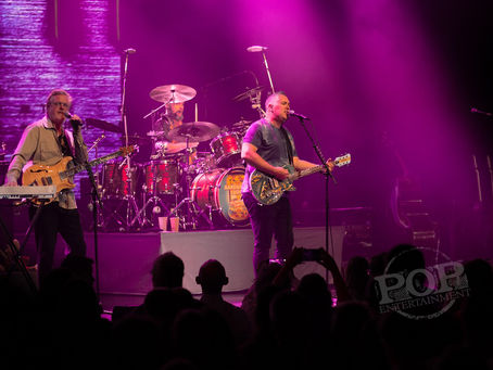 Barenaked Ladies & Five For Fighting – The Met – Philadelphia(A PopEntertainment.com Concert Review)