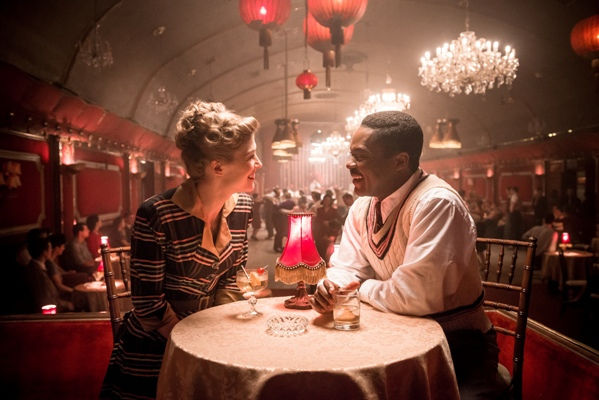 Rosamund Pike as "Ruth Williams" and David Oyelowo as "Seretse Khama" in the film A UNITED KINGDOM.Photo by Stanislav Honzik. © 2017 Twentieth Century Fox Film Corporation All Rights Reserved