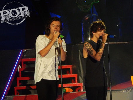 One Direction and 5 Seconds of Summer - Lincoln Financial Field - Philadelphia (A PopEntertainment.com Concert Photo Album)