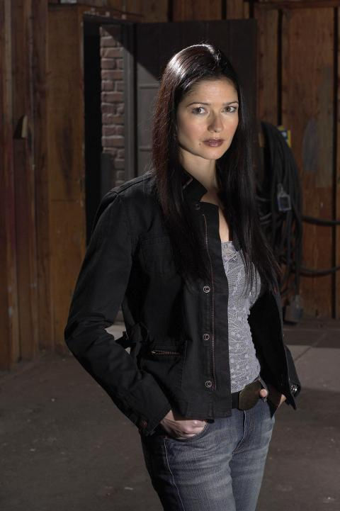CROSSING JORDAN -- NBC Series -- Pictured: Jill Hennessy as Dr. Jordan Cavanaugh -- NBC Photo: Chris Haston