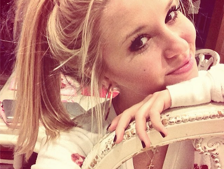 Talking with Singing Sensation Tiffany Houghton!