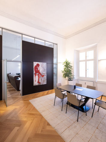Besprechungszimmer im Notariat Stein & Pöschl