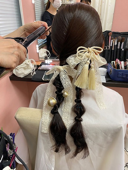 振袖ヘアー最近人気のツインテールアレンジ