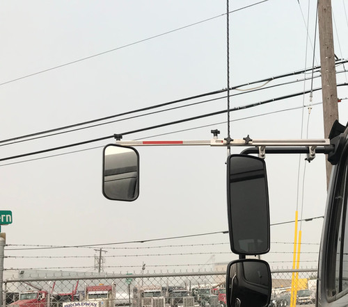 Mack CXU 613 Mirror Extensions | Mirror Extensions