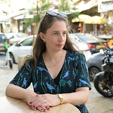 Reut, a master guide for delegations and diplomatic visits to Israel