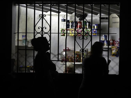 México envía 80,000 barriles de combustible a Cuba para aliviar sus apagones