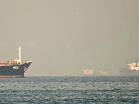 Las rutas alternativas al estrecho de Ormuz son insuficientes para responder a la demanda