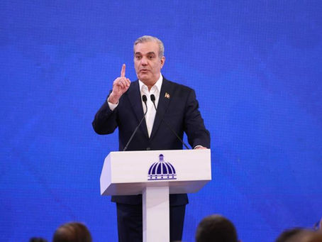 Abinader sobre declaración jurada de patrimonio: tiene que cumplirse la ley sí o sí